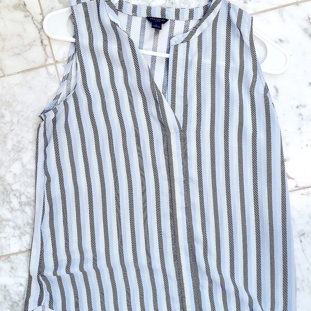 Ann Taylor split neck blouse